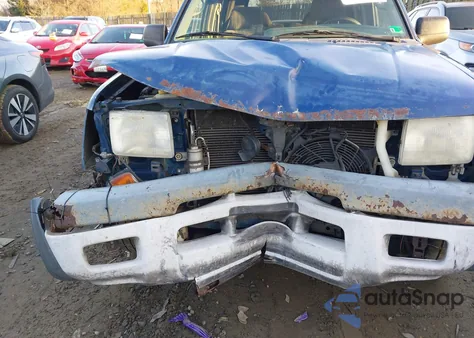 2001 Nissan Xterra Se z USA, uszkodzony, nr VIN 5N1ED28YX1C543352